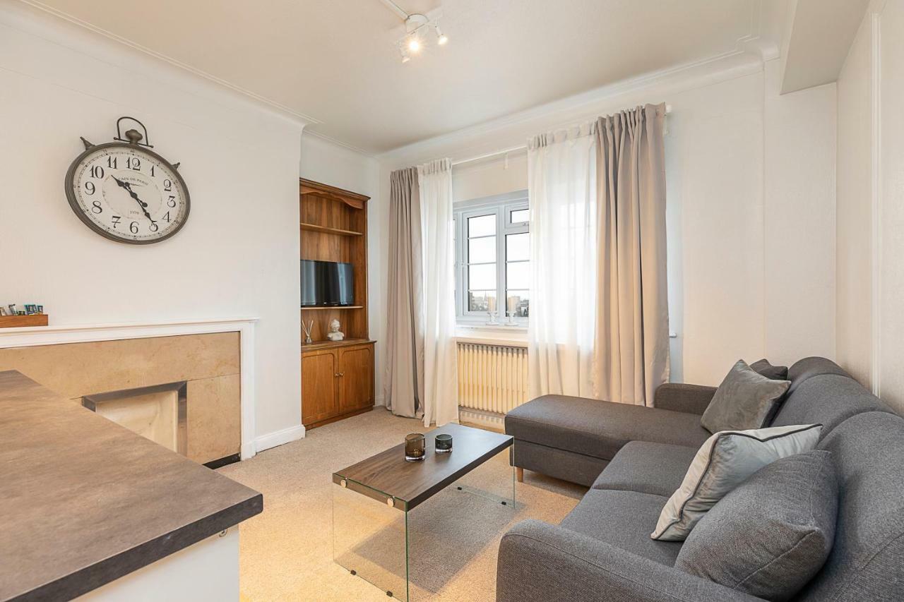 Grand Swiss Cottage Apartment London Exteriör bild